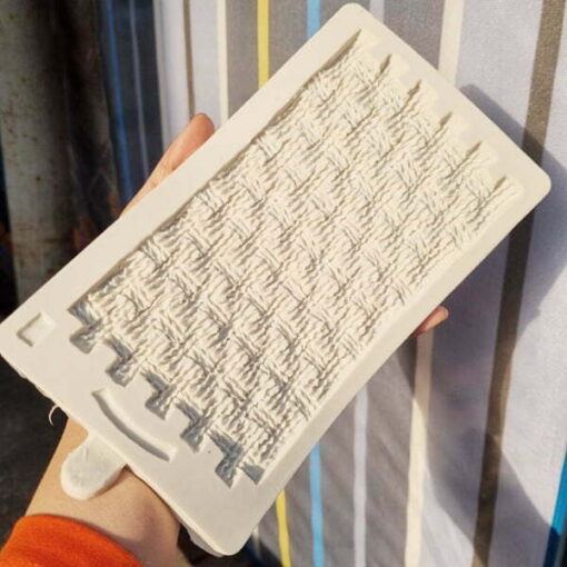 Khuôn silicone ốp len giỏ hoa - Ảnh 3