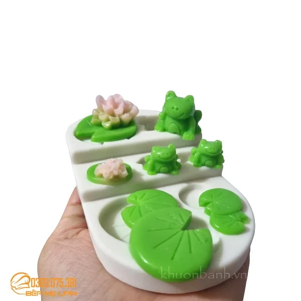 khuôn silicon hoa sen và ếch nhỏ