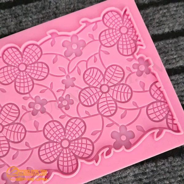 Khuôn silicon ốp viền ren hoa mai bản dài 40cm có gờ - Ảnh 4